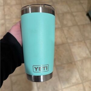 20oz Yeti